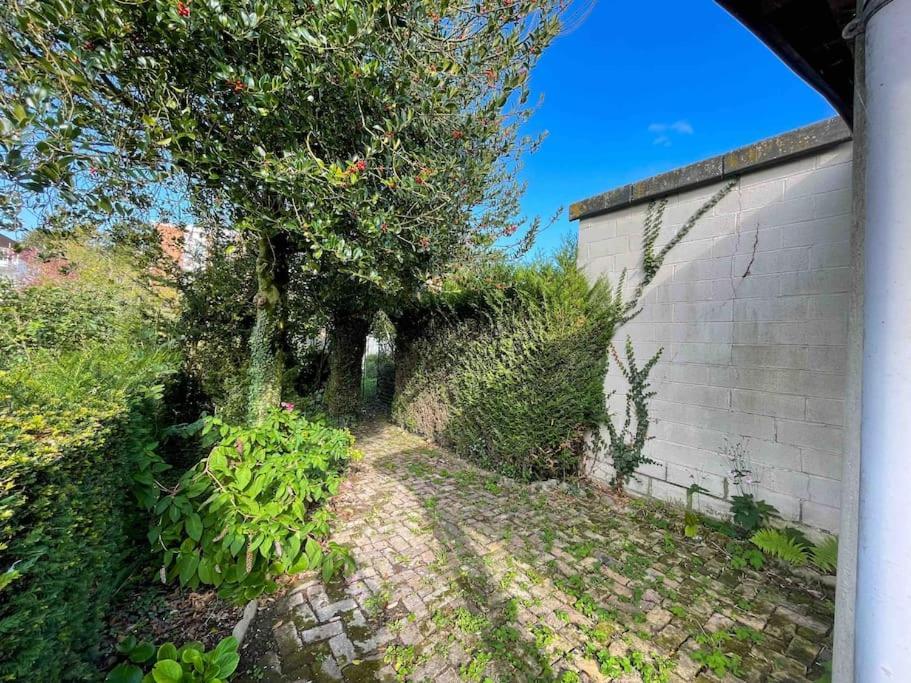 4 Chambres - Grande Maison - Parking - Jardin Amiens Exterior photo