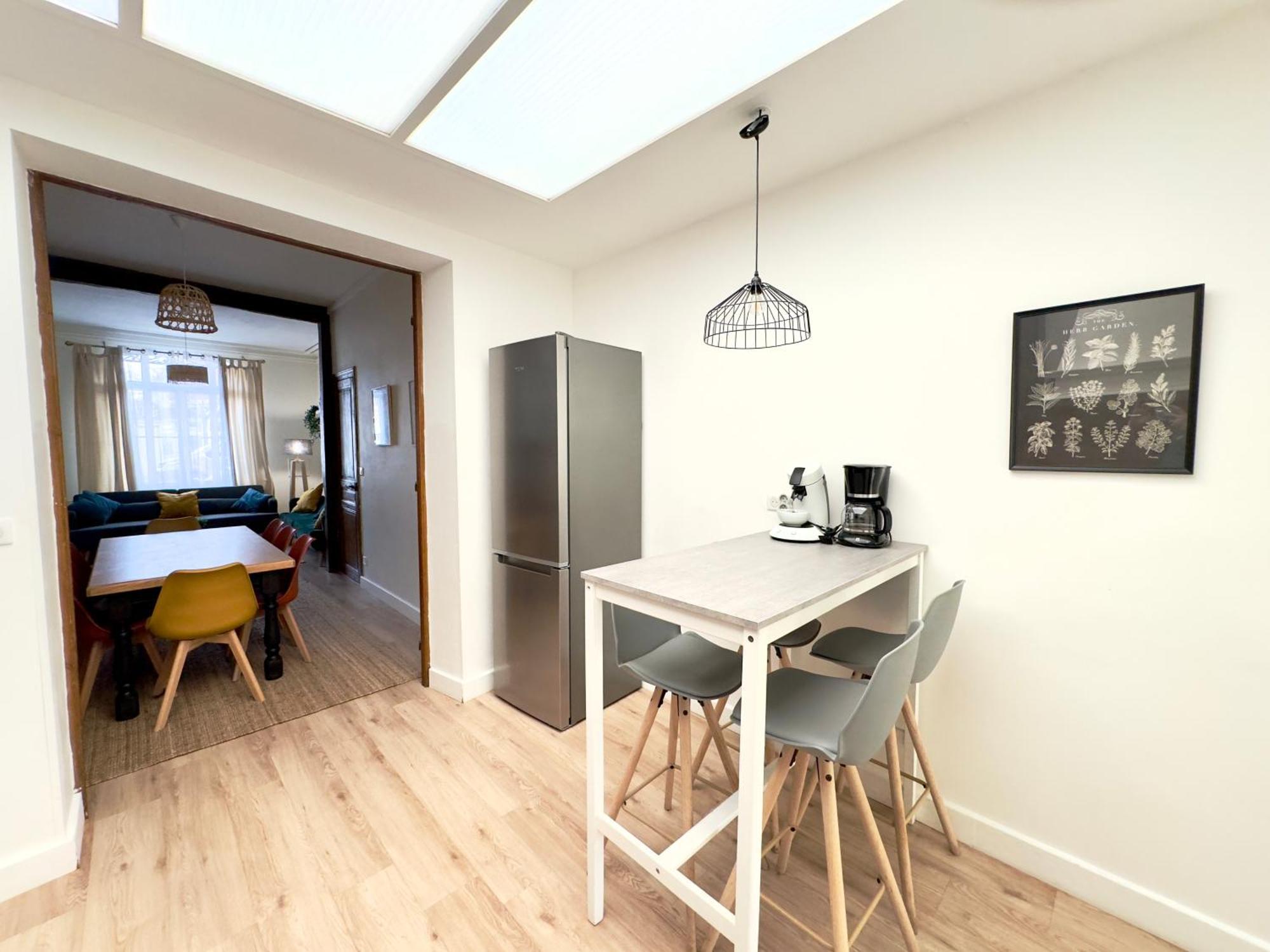 4 Chambres - Grande Maison - Parking - Jardin Amiens Exterior photo